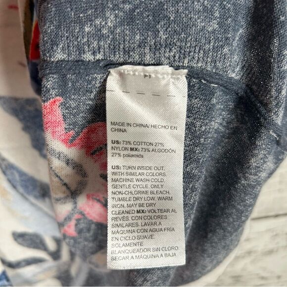 Chico’s Summer Floral Short Cotton Nylon Lightweight Cardigan Sweater 1 S - Picture 6 of 6